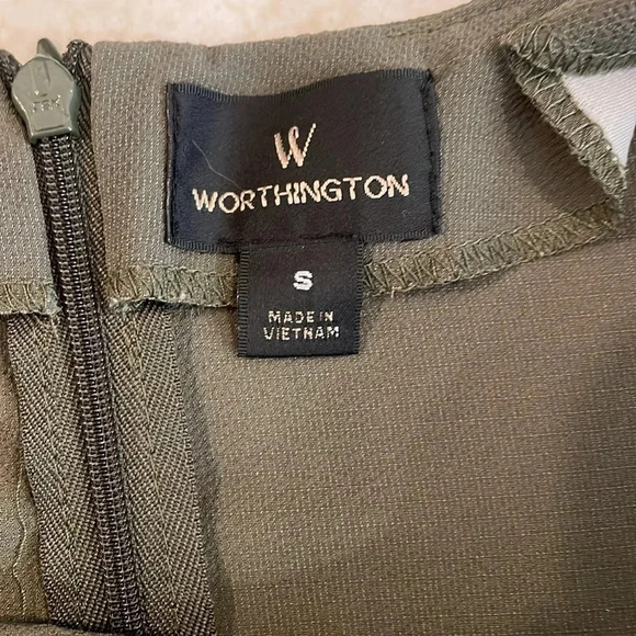 Worthington, Sz Sm Sleeveless Blouse, Excellent Condition - Picture 4 of 5